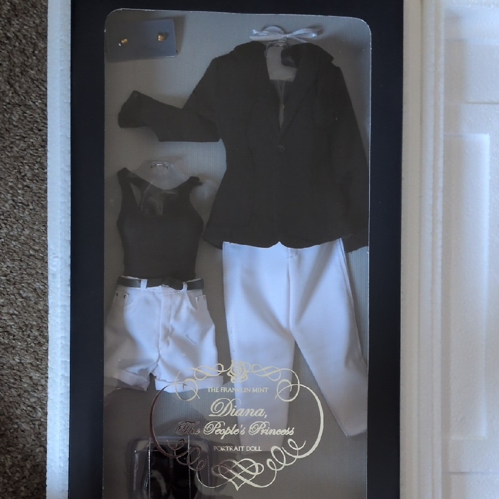 Princess Diana Franklin Mint Black and White Ensemble for Doll